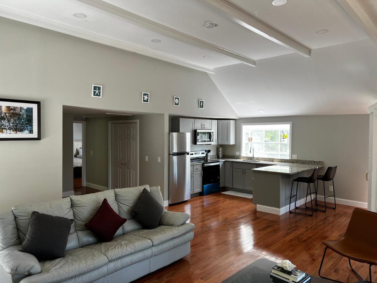 Captains Quarters Motel & Conference Center 이스트햄 외부 사진