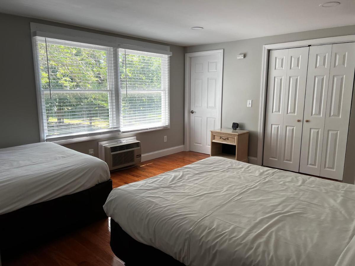 Captains Quarters Motel & Conference Center 이스트햄 외부 사진