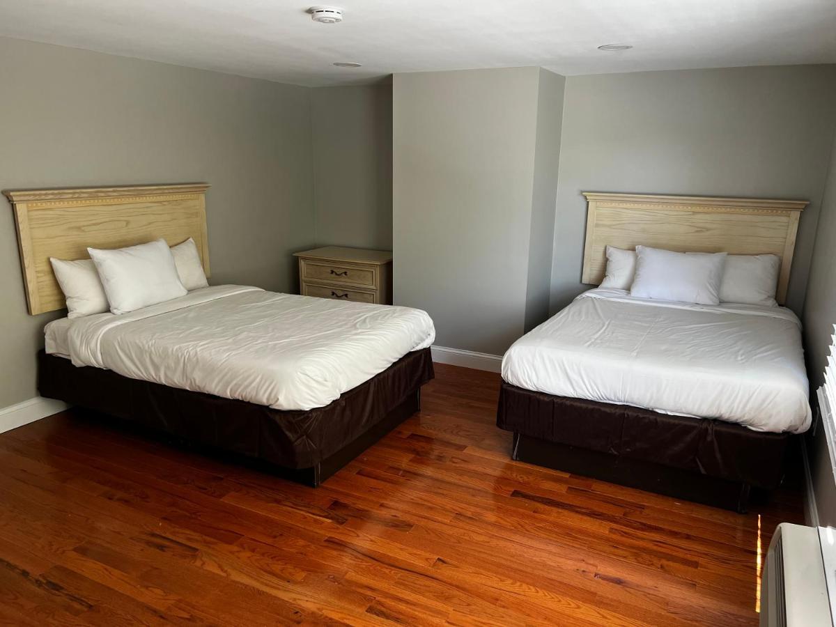 Captains Quarters Motel & Conference Center 이스트햄 외부 사진