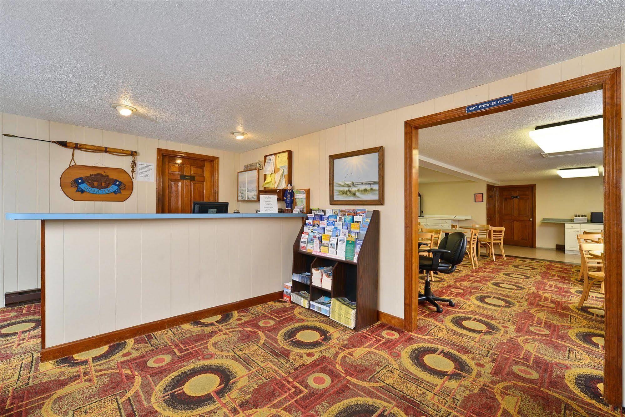 Captains Quarters Motel & Conference Center 이스트햄 외부 사진